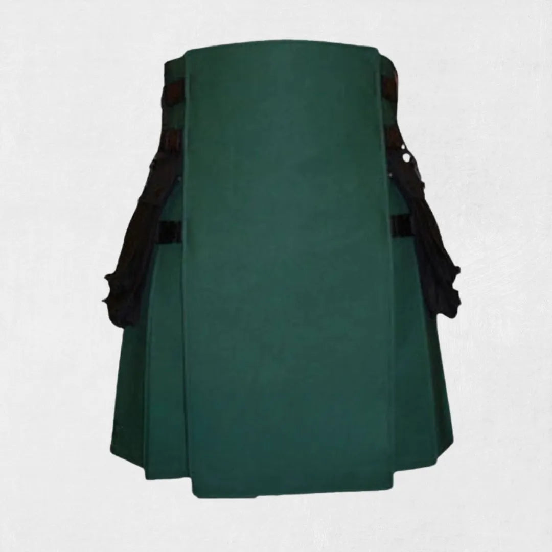 Hand-Made Scottish Green Utility Kilt – Front with Cargo Pockets and Adjustable Straps