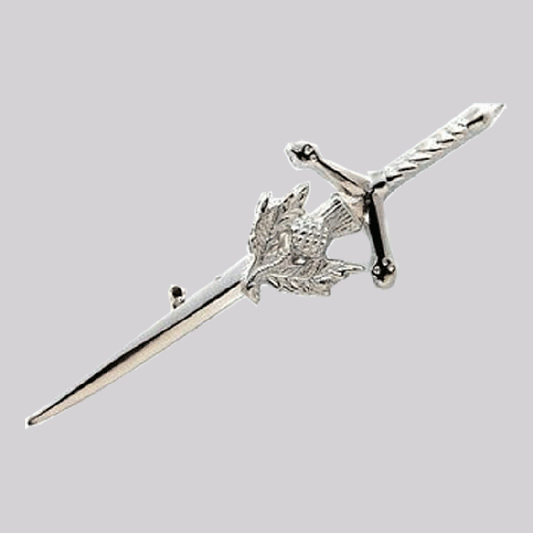 Scottish Celtic Kilt Pin with Traditional Knot Design – Highland Wear Accessory