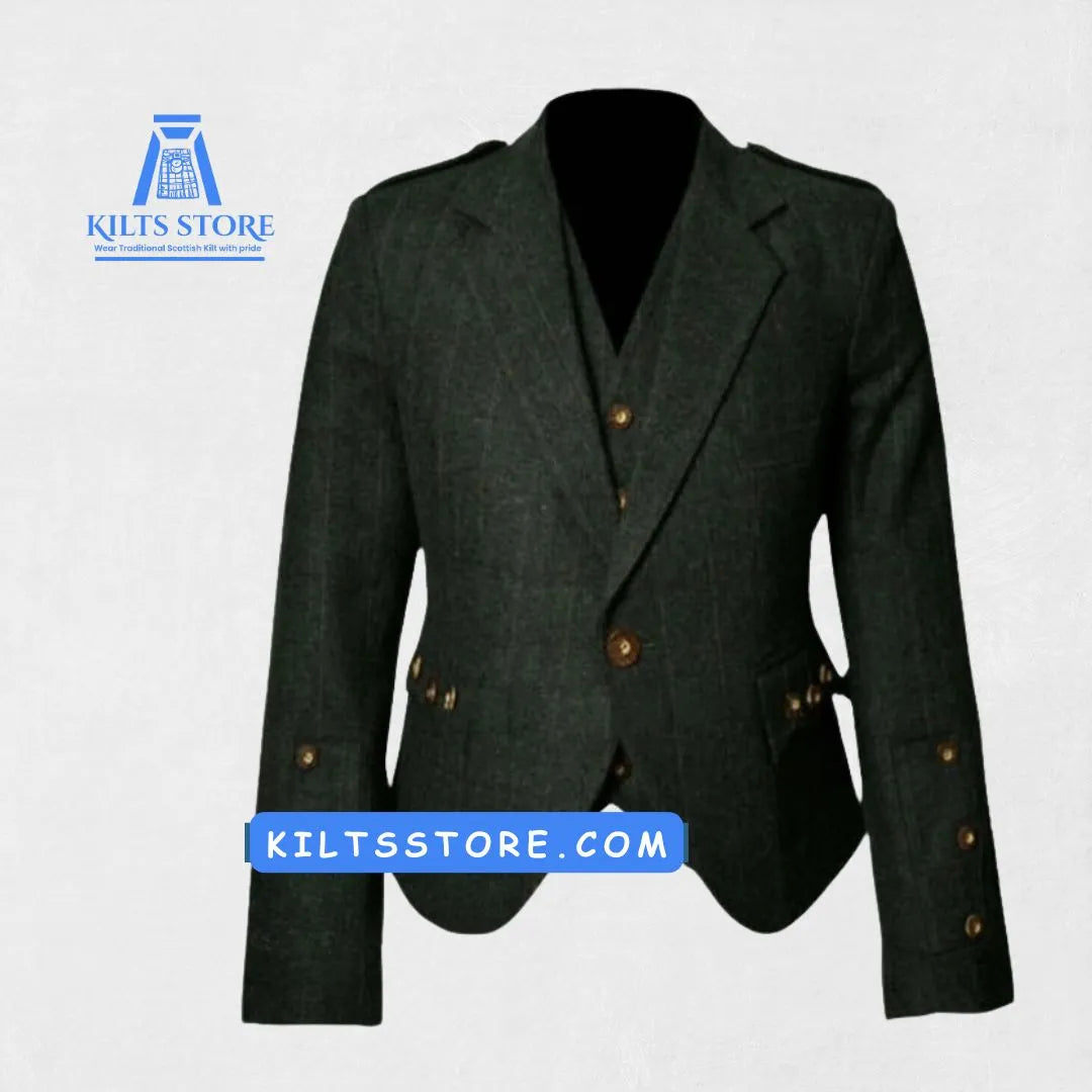 Front view of the Premium Handmade Scottish Hunter Green Tweed Argyle Jacket, showcasing the rich hunter green color and classic argyle pattern crafted from high-quality tweed wool.