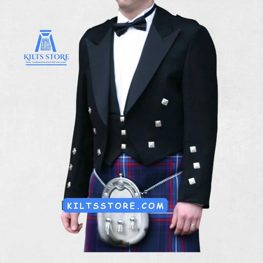 Front view of the Premium Quality Traditional Scottish Green Argyle Jacket, showcasing the rich green color, classic Argyle pattern, and tailored fit.
