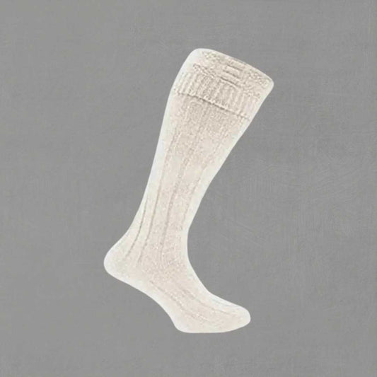 Traditional Scottish white kilt socks made from wool and cotton, ideal for weddings and events.