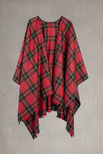 Tartan serape for women, versatile wrap or shawl with classic pattern for casual and travel use